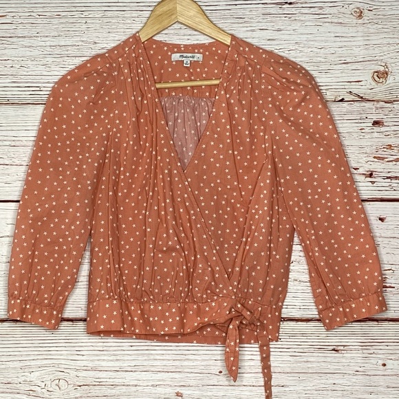 Madewell Wrap Top in Coral Star Scatter Sz L - Picture 9 of 15